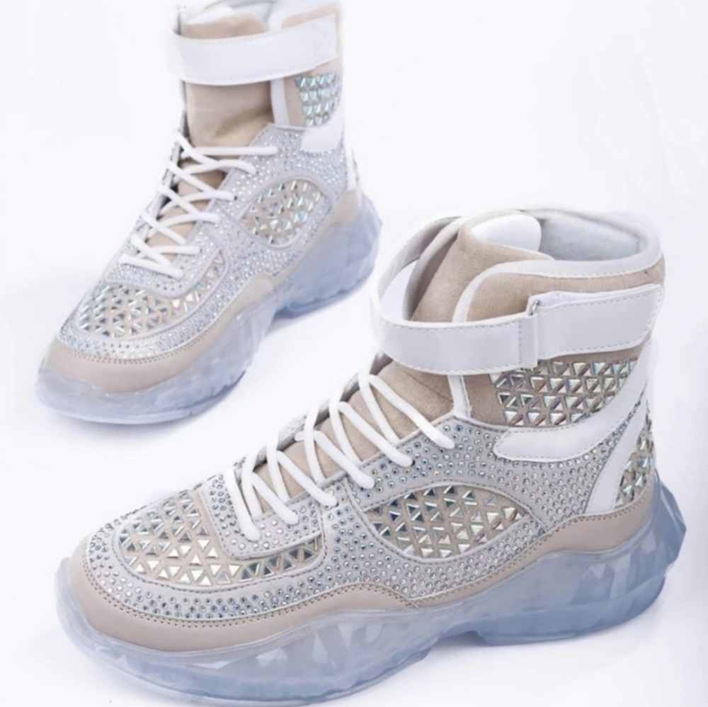 🥰NEW Multicolor High Sneakers Size 5
